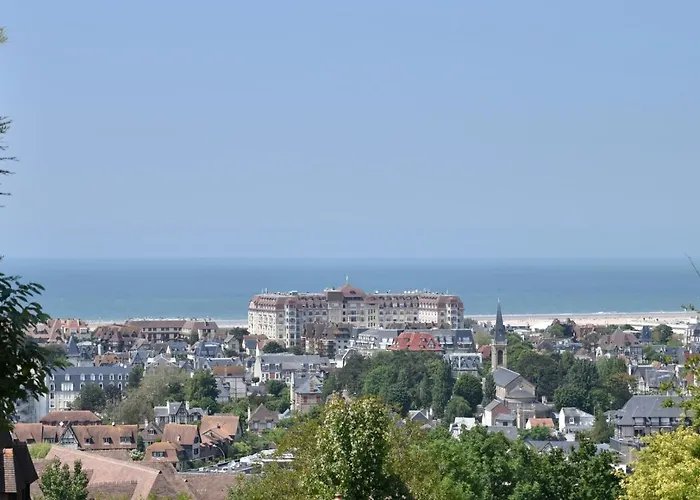 Très Bel 8 Personnes Wifi Offert Appartamento Deauville