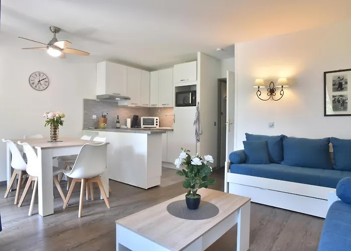 Tres Bel 8 Personnes Wifi Offert * دوفييل